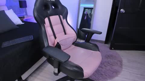 Ahmara  online show from 24, 10, 2025