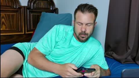 Snapshot of ahardman10 chatting on 18, 5, 2026 Blue Eyed Handsome Man online show from 18, 5, 2026
