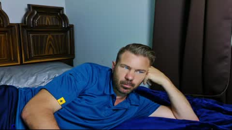 Snapshot of ahardman10 chatting on 8, 6, 2026 Blue Eyed Handsome Man online show from 8, 6, 2026