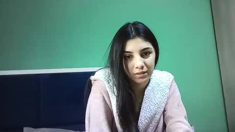 Selena online show from 6, 1, 2025