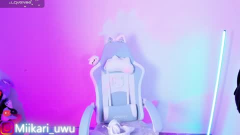 Snapshot of ahri_elderwood chatting on 13, 3, 2026 Ahri help me get to 100 online show from 13, 3, 2026