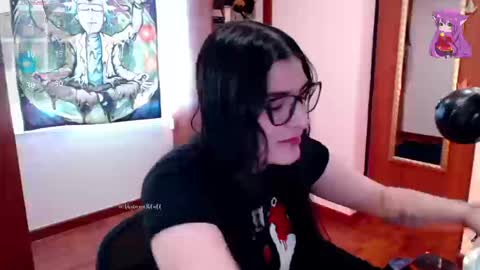 Ahriana Bluff online show from 25, 9, 2025