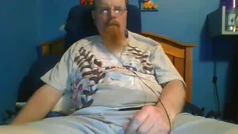 Snapshot of ahrnycumtoy chatting on 17, 5, 2026 hrnycummer online show from 17, 5, 2026