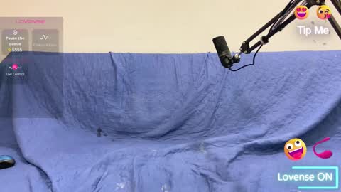 Snapshot of ahsleysnow chatting on 24, 2, 2025 AHSLEY online show from 24, 2, 2025