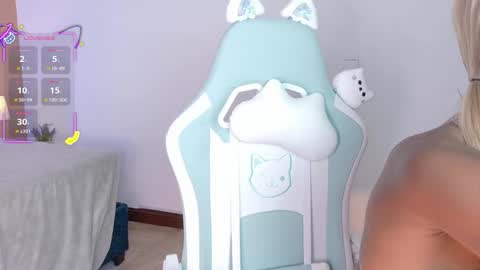 Ahvi Ebony online show from 10, 1, 2026