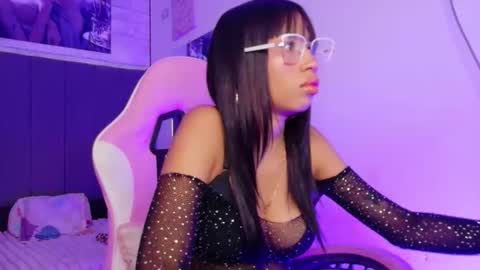 Aida online show from 9, 4, 2026