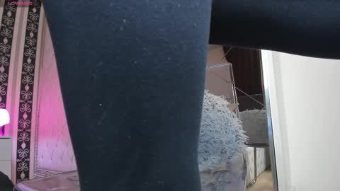 aidasina online show from 24, 10, 2025