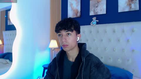 Aiden online show from 22, 4, 2026