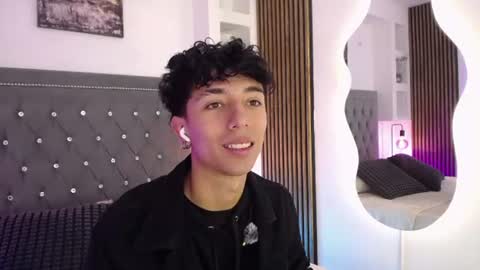 Snapshot of aiden_rivers_ chatting on 30, 7, 2026 Aiden online show from 30, 7, 2026