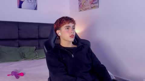 Aiden  online show from 20, 9, 2025