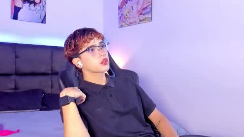 Aiden  online show from 8, 10, 2025