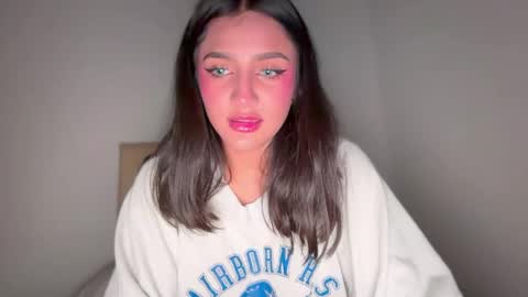 Aiisha online show from 8, 6, 2026