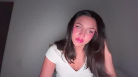 Aiisha online show from 10, 6, 2026
