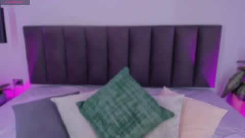 ailanacortes online show from 25, 4, 2026