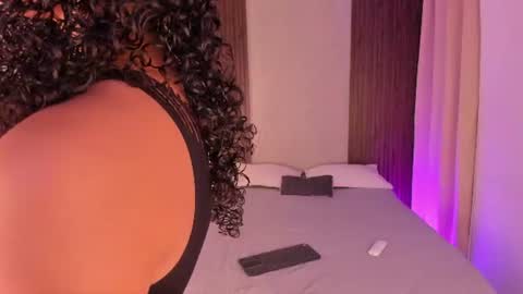 ailann_1 online show from 28, 7, 2026