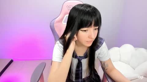 Ailee Hyuga online show from 7, 2, 2025