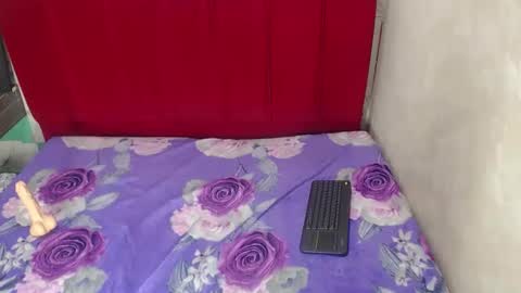 ailyncastrocm101 online show from 8, 3, 2026