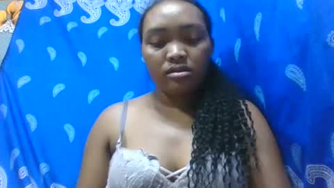 Snapshot of aimealdy chatting on 7, 5, 2026 aimealdy online show from 7, 5, 2026