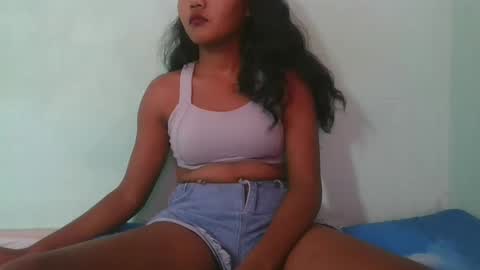 aimeamour online show from 25, 2, 2025