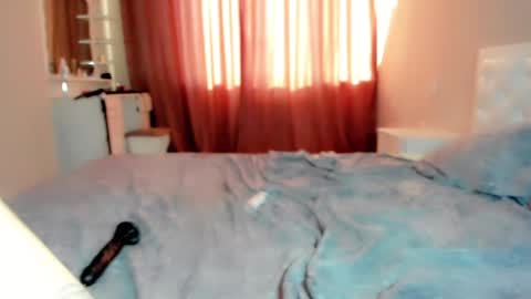 Aira online show from 7, 2, 2025