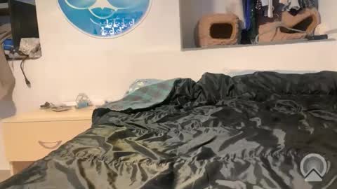 Snapshot of aircum99_ chatting on 13, 11, 2025 aircum99_ online show from 13, 11, 2025