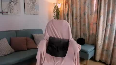 Aisha online show from 10, 7, 2026