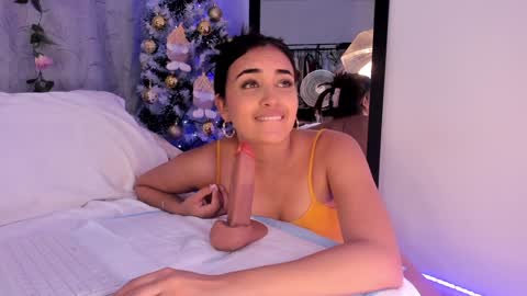 Aisha online show from 9, 12, 2024