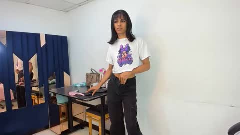 Aisha online show from 11, 4, 2026