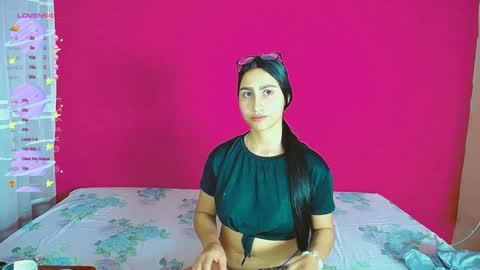 aisha_stacey0410 online show from 6, 12, 2024