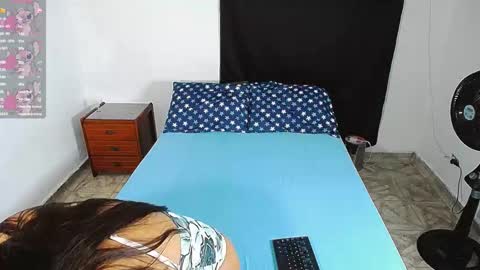 aisha_stacey0410 online show from 10, 9, 2025