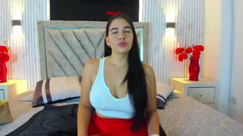 Aisha Stones online show from 28, 7, 2026