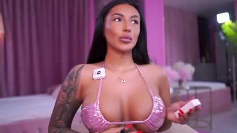 Maddy online show from 6, 4, 2026
