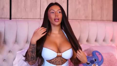Maddy online show from 23, 7, 2026