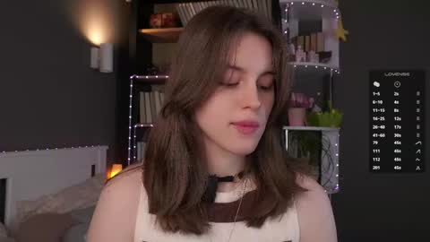 Snapshot of aislyfarran chatting on 22, 4, 2026 Aliza online show from 22, 4, 2026