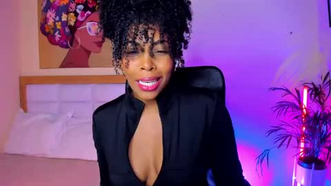 Aitana Brown online show from 26, 4, 2026