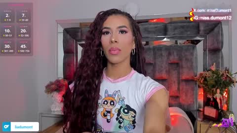 Queen Dumont   online show from 11, 12, 2024