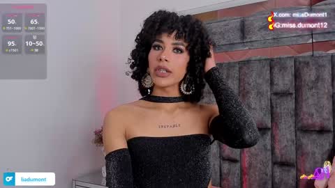 Queen Dumont   online show from 7, 1, 2025