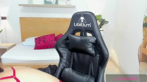 Aixa Burgos online show from 7, 3, 2025