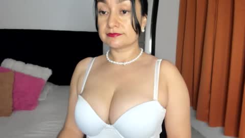 Snapshot of akanekihm chatting on 20, 3, 2026 MIRANDA online show from 20, 3, 2026