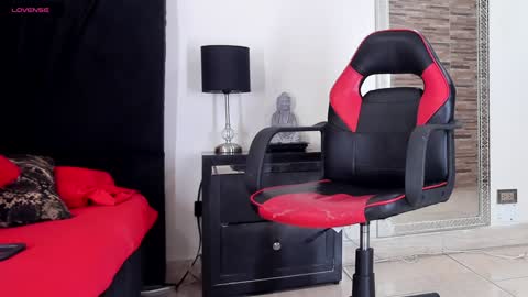 Snapshot of akemirosse chatting on 4, 2, 2025 Akemi online show from 4, 2, 2025