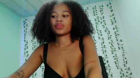 Snapshot of akemy_saunderz chatting on 24, 5, 2026 akemy_saunderz online show from 24, 5, 2026