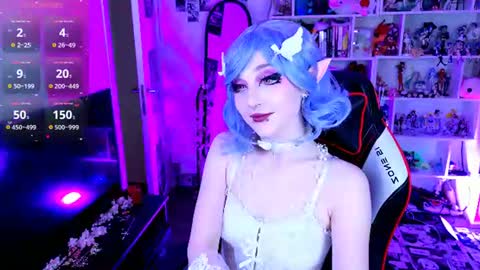 Snapshot of aki__ra chatting on 14, 7, 2026 Aki online show from 14, 7, 2026