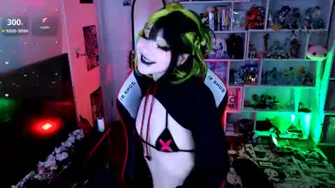 Snapshot of aki__ra chatting on 28, 7, 2026 Aki online show from 28, 7, 2026