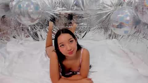 Akimmidoll GMT-5 0630 -1330 online show from 1, 10, 2025