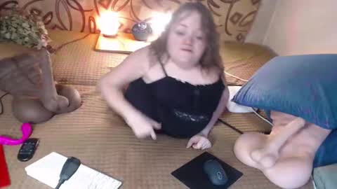 Natalie online show from 2, 2, 2025