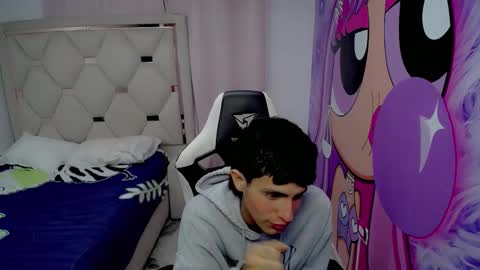 Akyra latin online show from 2, 2, 2026