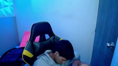 Akyra latin online show from 25, 2, 2026