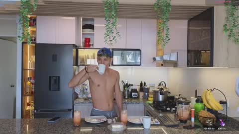 Al Fox  Miko Fortuni  online show from 5, 12, 2024