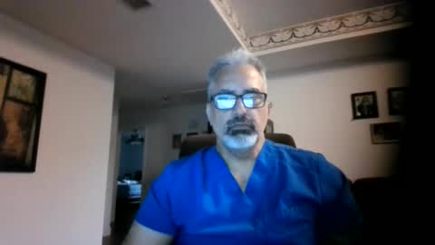 Snapshot of aladdin31673 chatting on 3, 6, 2026 aladdin31673 online show from 3, 6, 2026