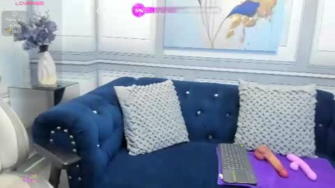   online show from 27, 7, 2026